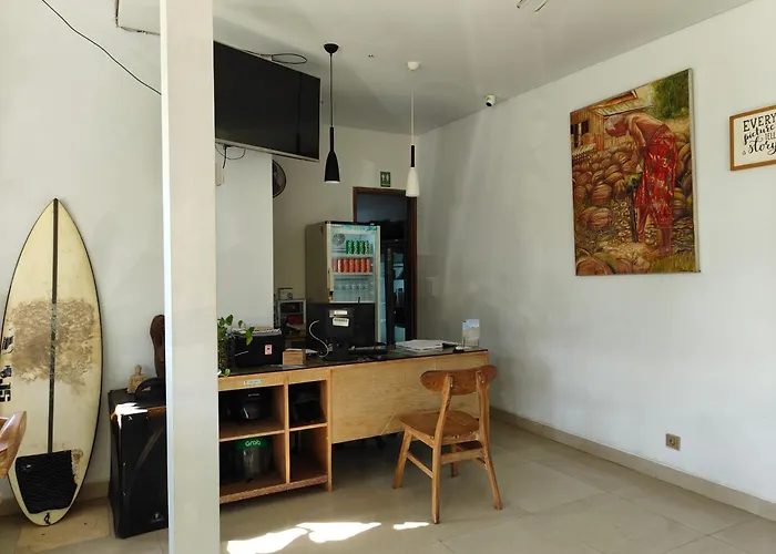 Pensión Manuver Surf And Uluwatu Bali 3*